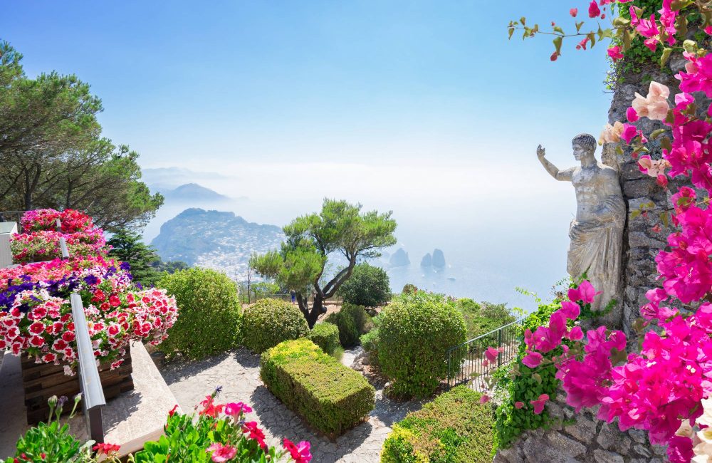 vista monte solaro statua (1)